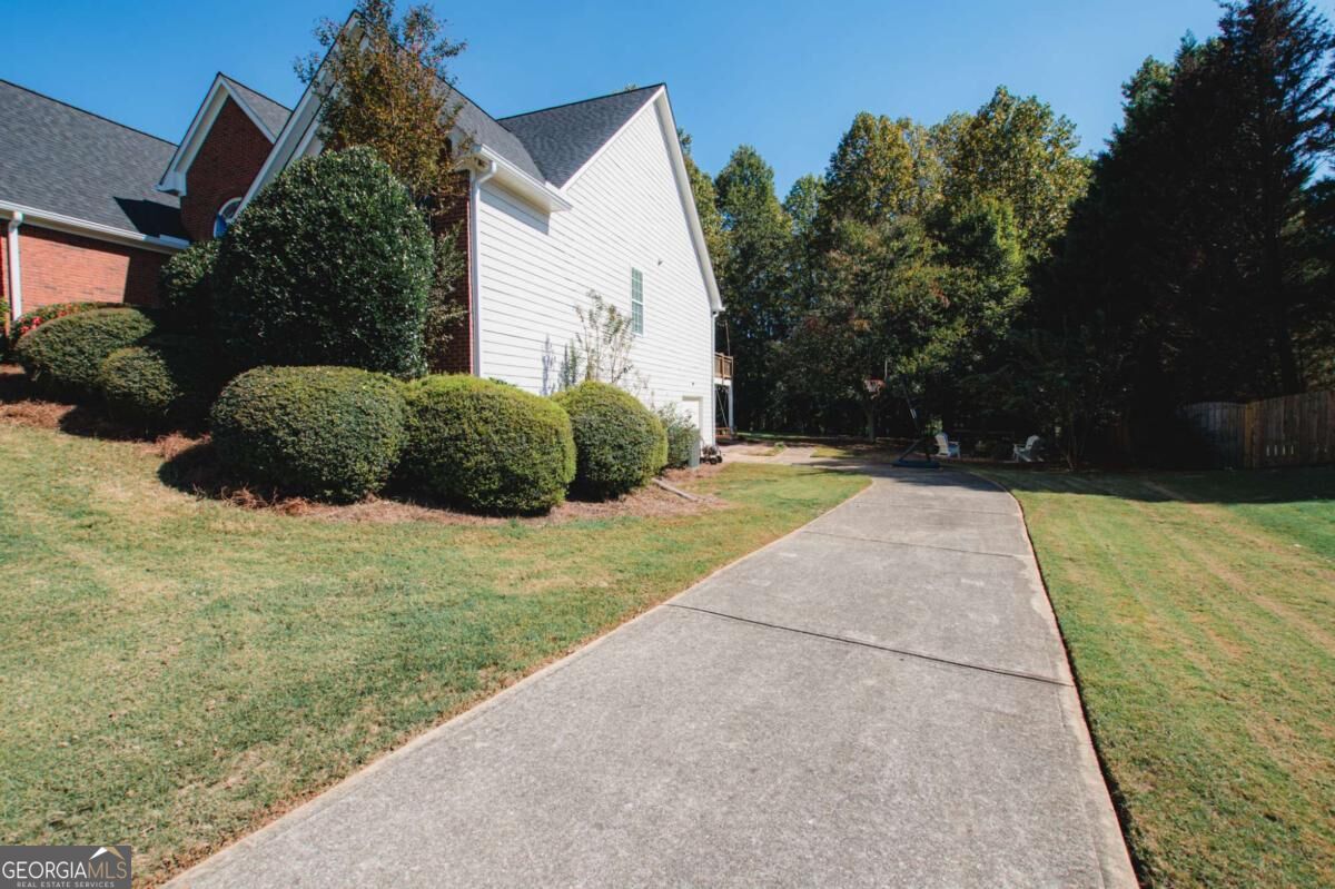 341 Prestwick Drive Property Photo 116
