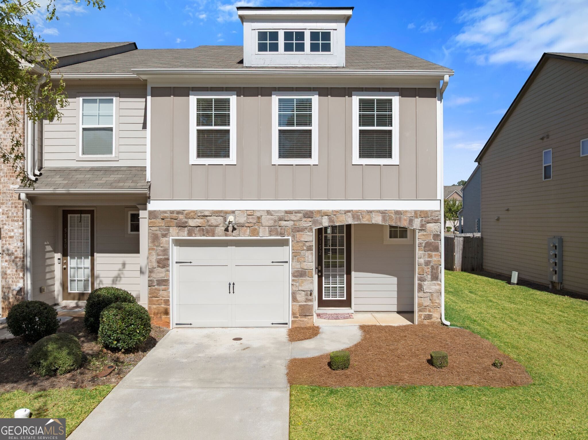 5152 Madeline Place Property Photo 1