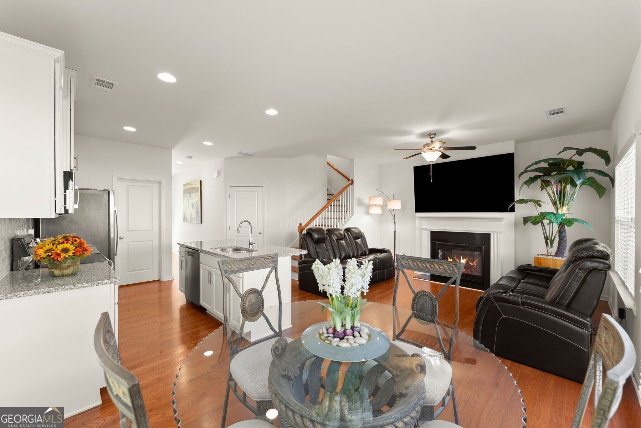 5152 Madeline Place Property Photo 10