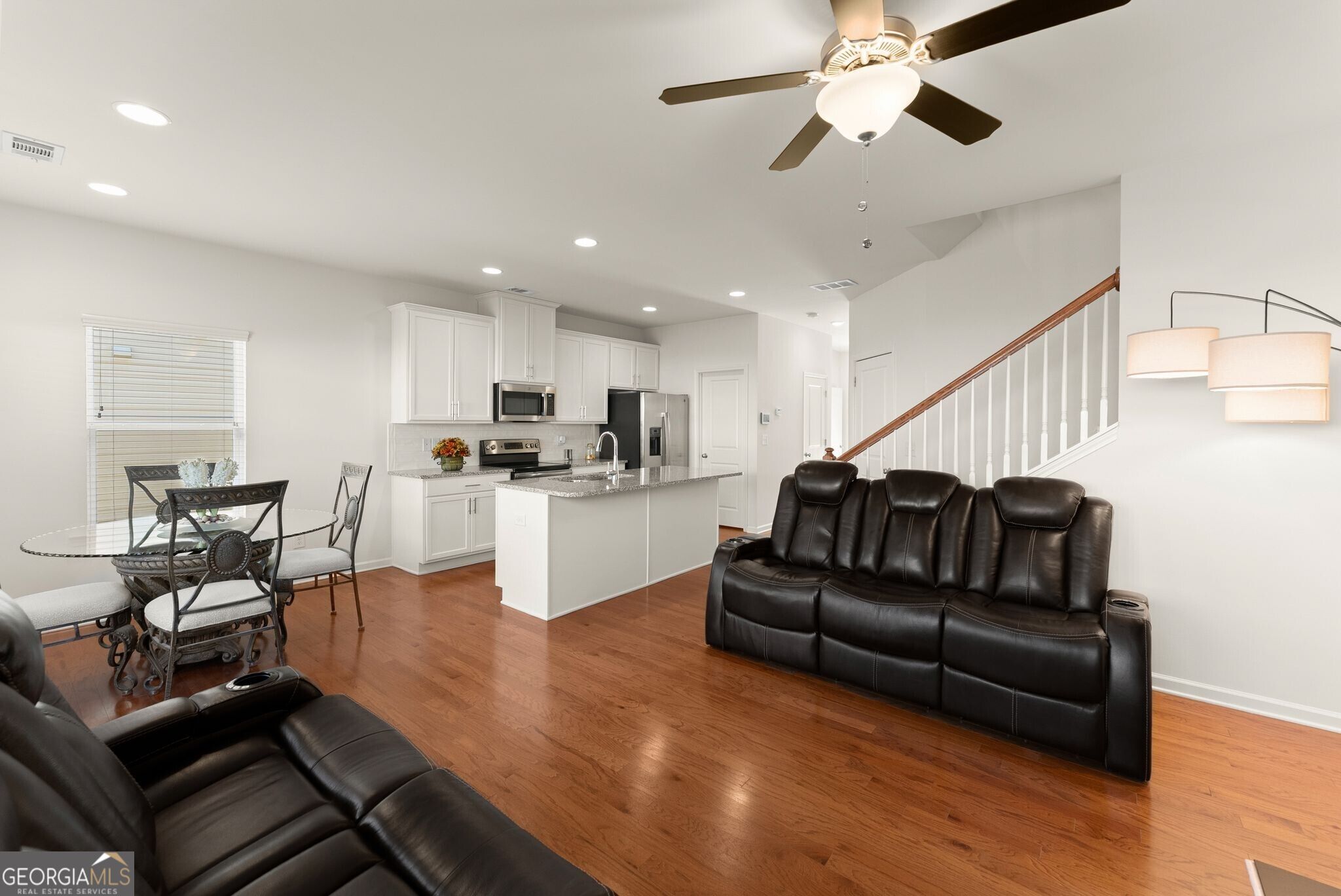 5152 Madeline Place Property Photo 14