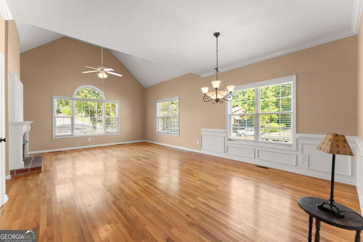 2075 Pine Tree Drive # B1 Property Photo 5
