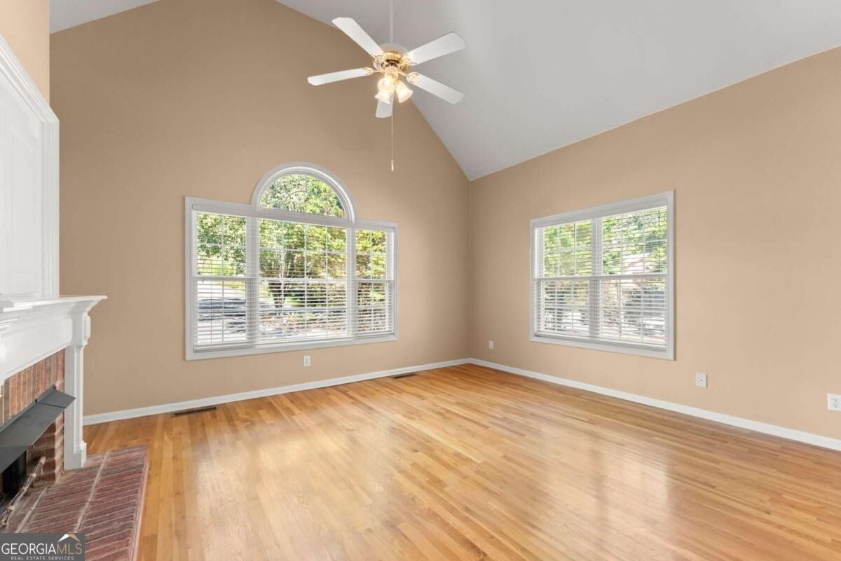 2075 Pine Tree Drive # B1 Property Photo 25