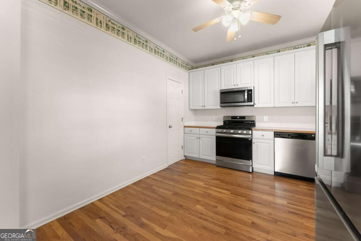 2075 Pine Tree Drive # B1 Property Photo 30