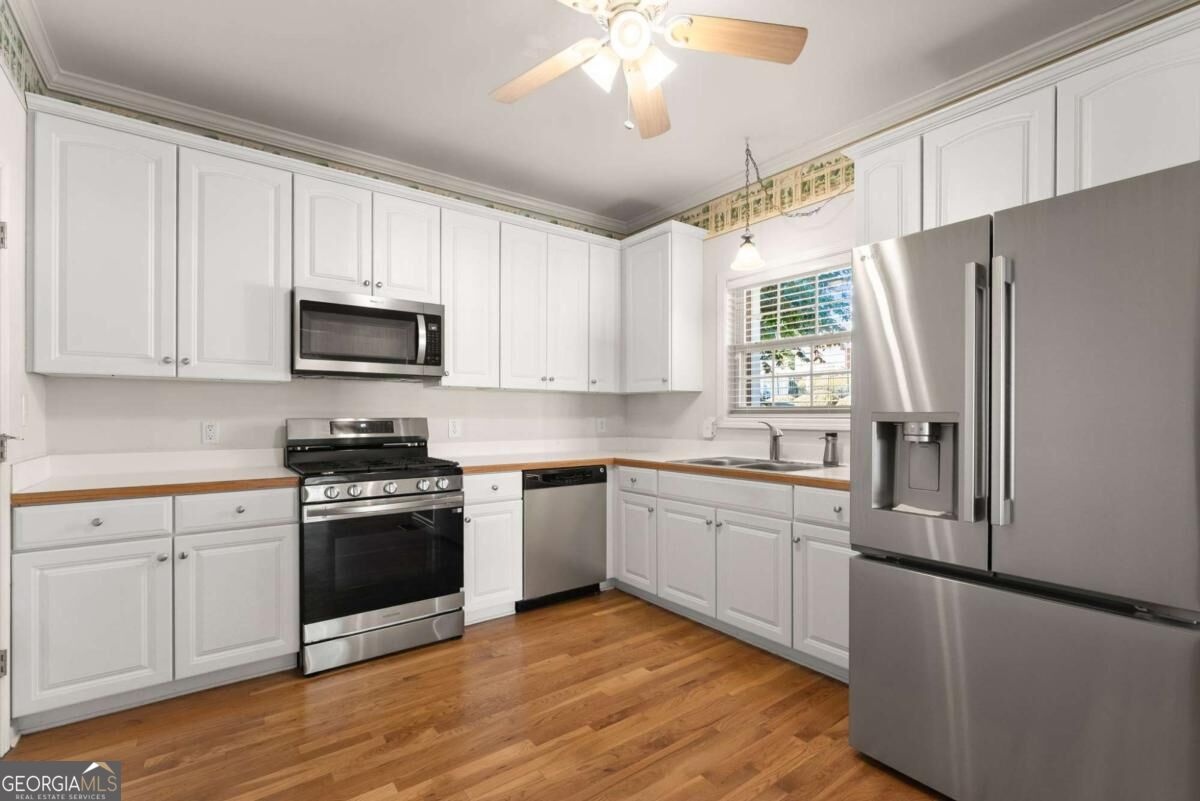 2075 Pine Tree Drive # B1 Property Photo 31