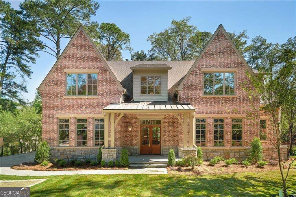 3843 Lake Forrest Drive Ne Property Photo 1
