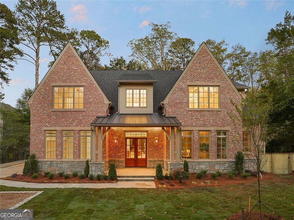 3843 Lake Forrest Drive Ne Property Photo 2