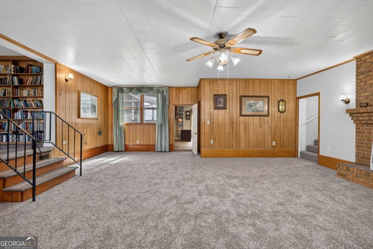 1536 W Oak Drive Property Photo 7