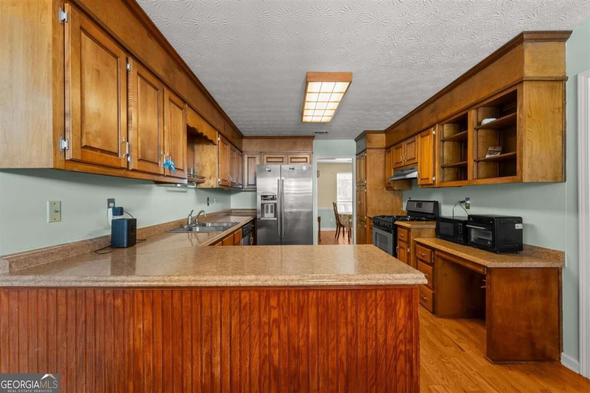 2950 Wildrose Court Property Photo 12