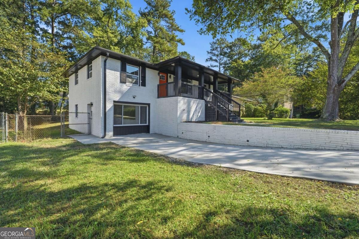 3869 Wisteria Lane Sw Property Photo 3