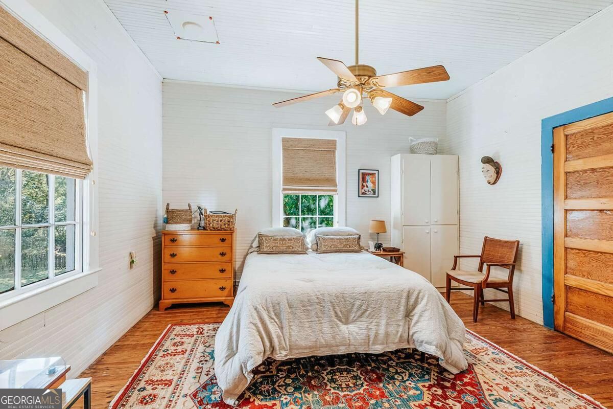186 First Street Property Photo 17