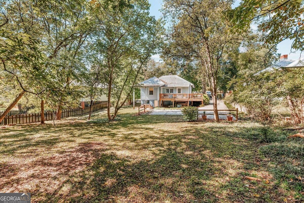 186 First Street Property Photo 25