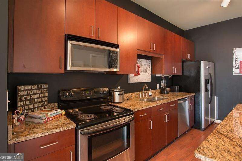 5300 Peachtree Road # 2110 Property Photo 12
