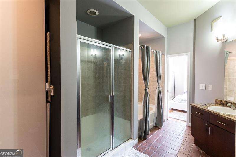 5300 Peachtree Road # 2110 Property Photo 14