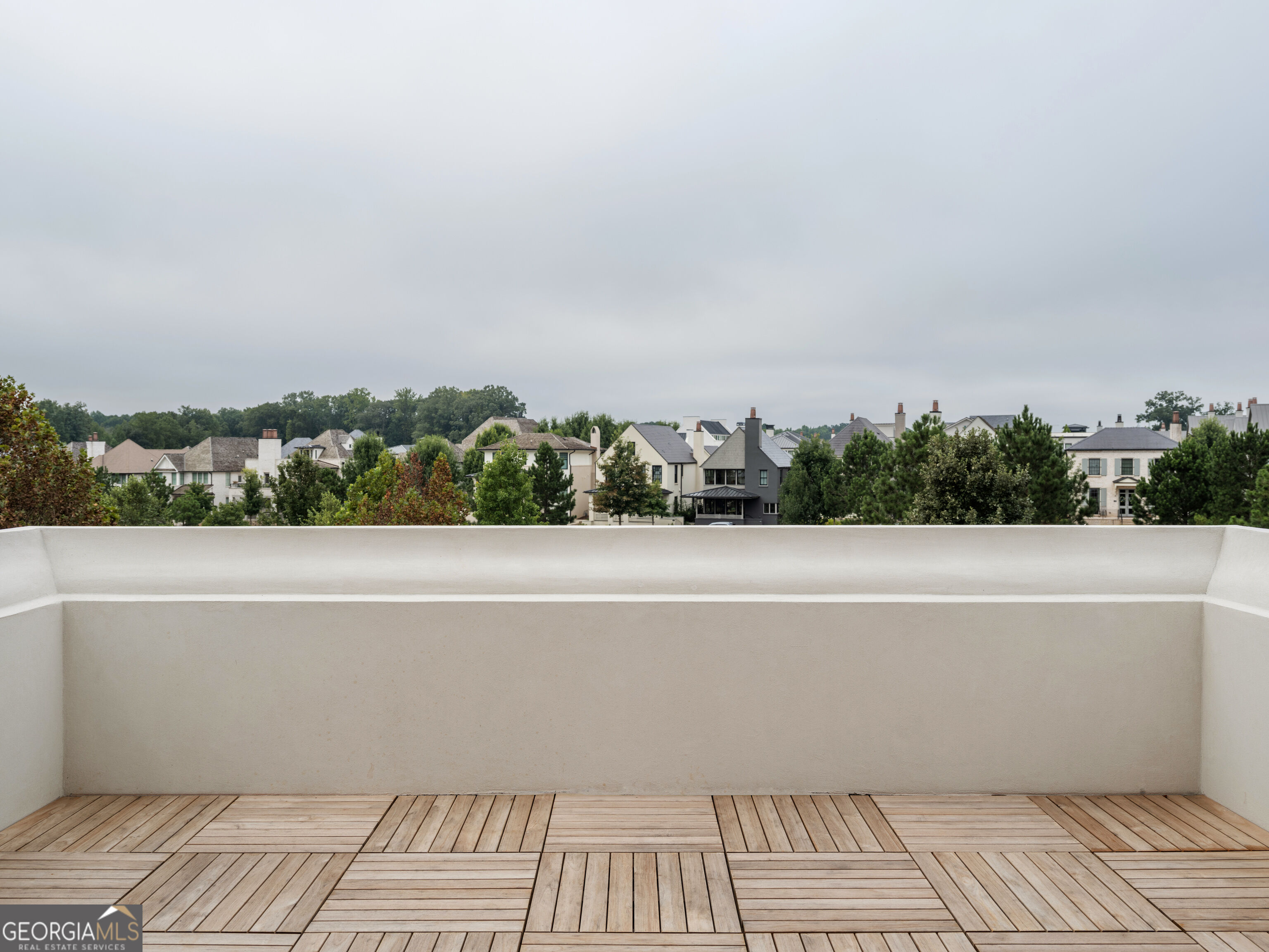 180 5th Street Property Photo 23
