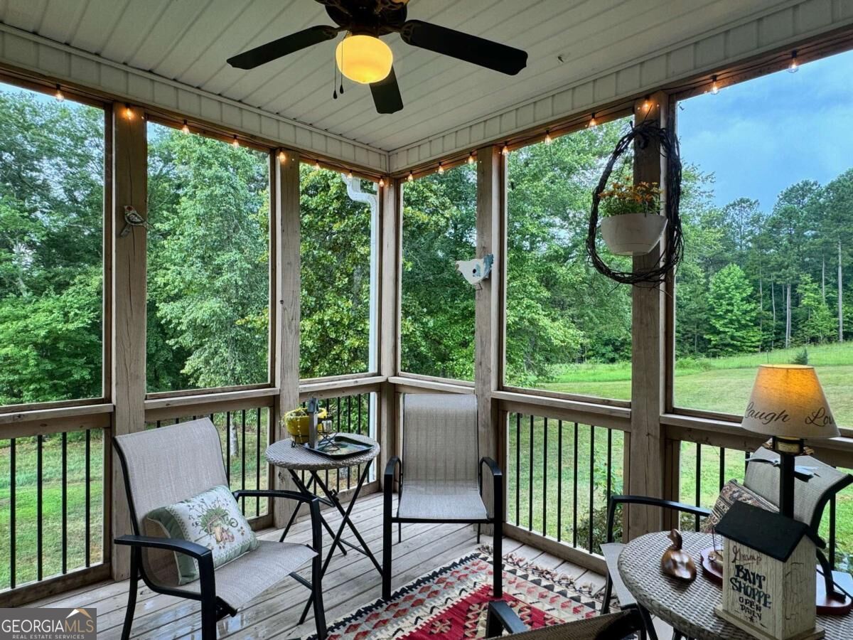 1565 Willow Springs Road Property Photo 13
