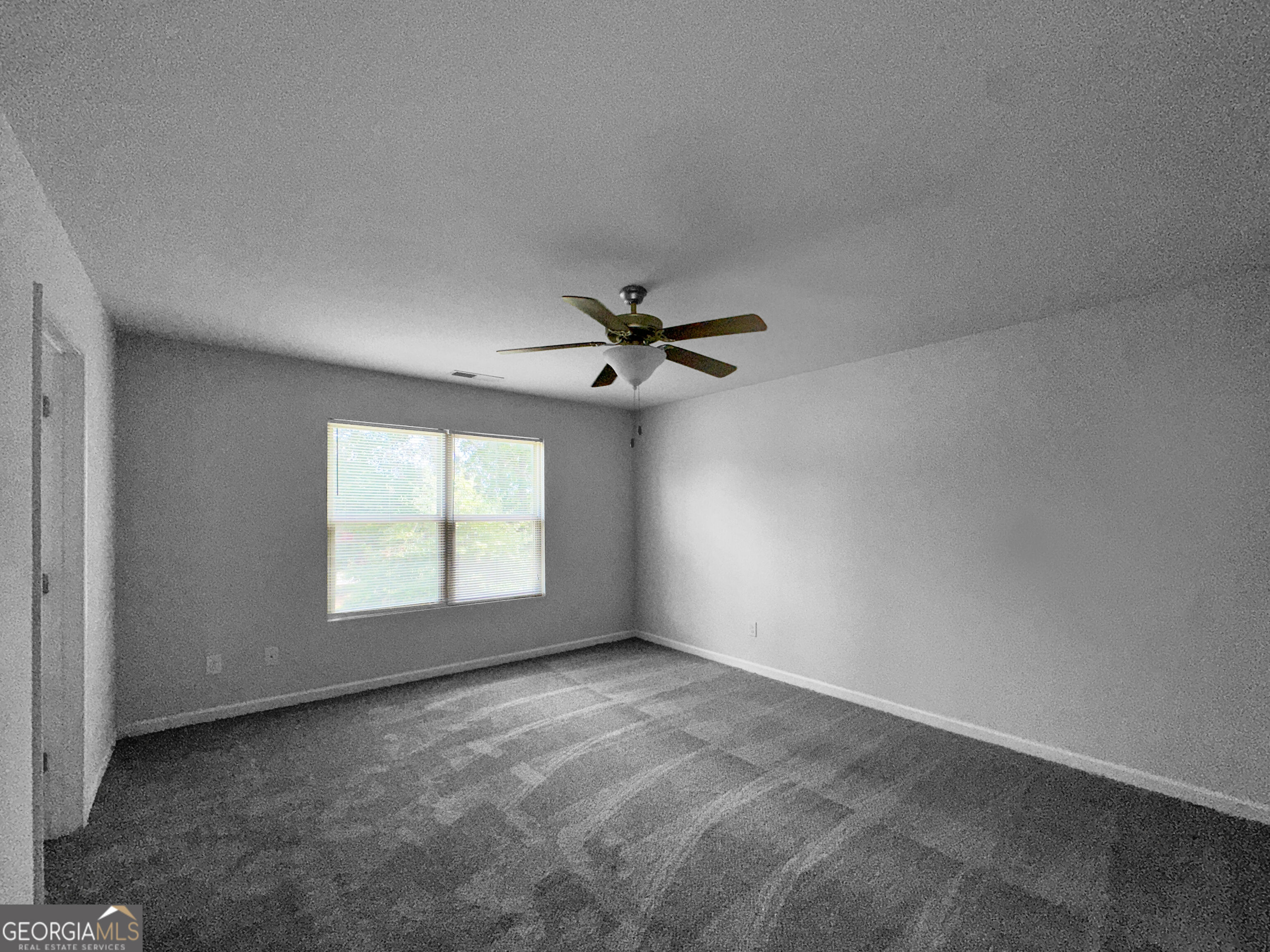 211 Daisy Circle Property Photo 9