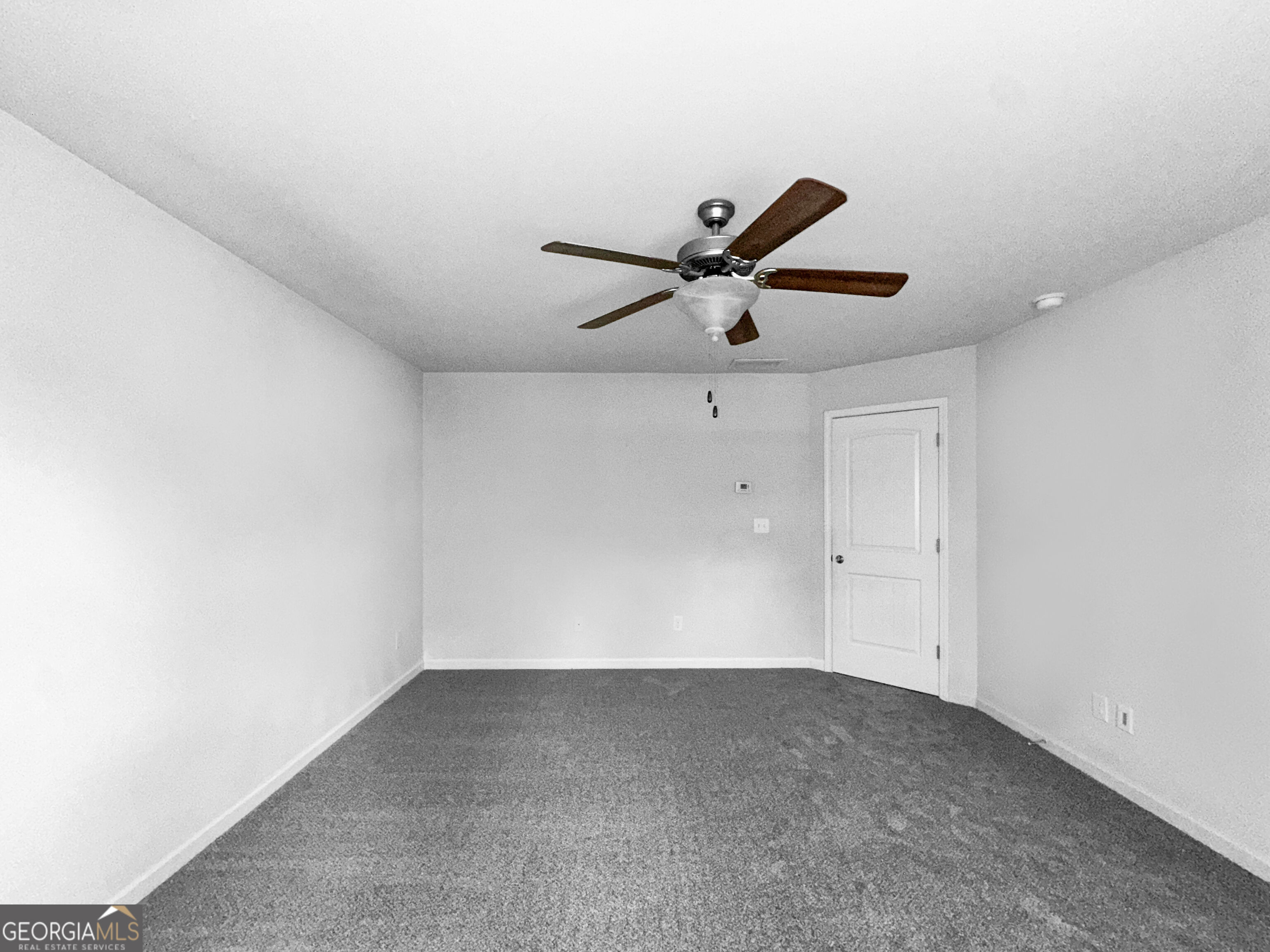 211 Daisy Circle Property Photo 10