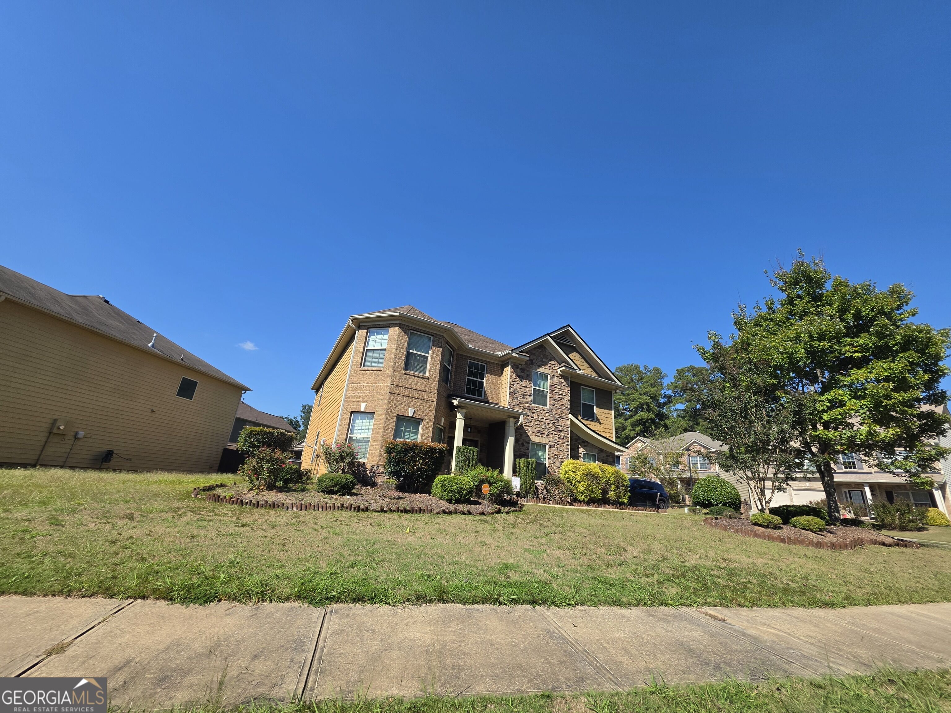 7502 Bowhead Court Property Photo 3