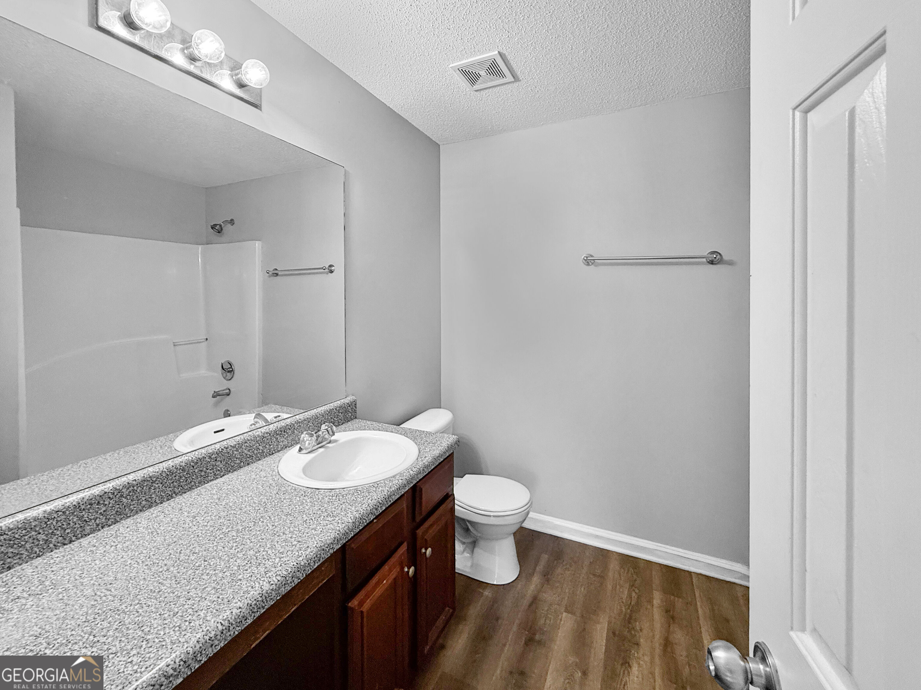 131 Laughlin Drive Property Photo 16