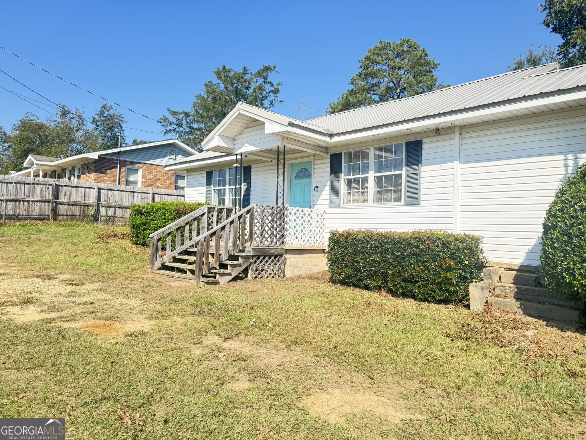 205 E Church Street Property Photo 1