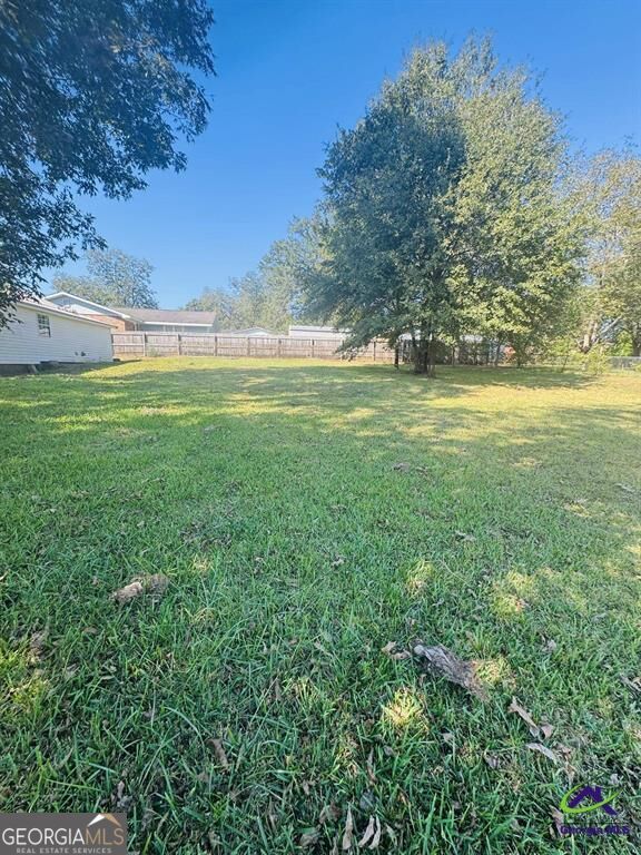 205 E Church Street Property Photo 11