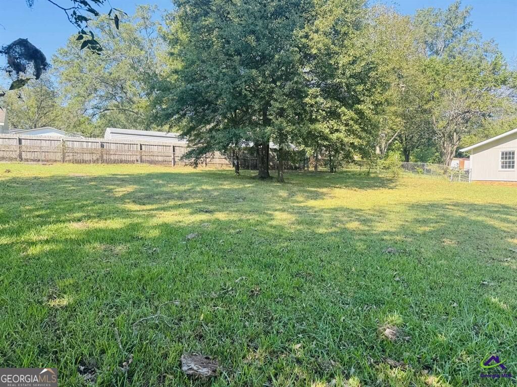 205 E Church Street Property Photo 12