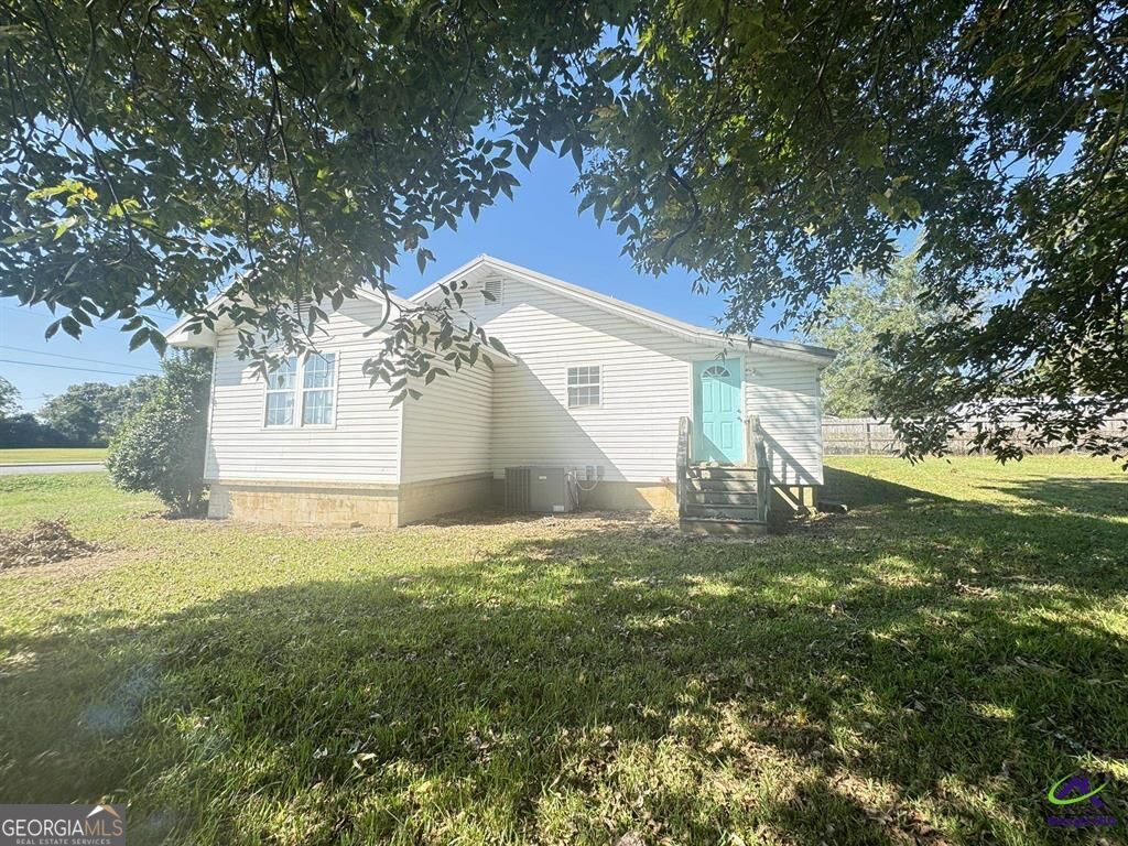 205 E Church Street Property Photo 13
