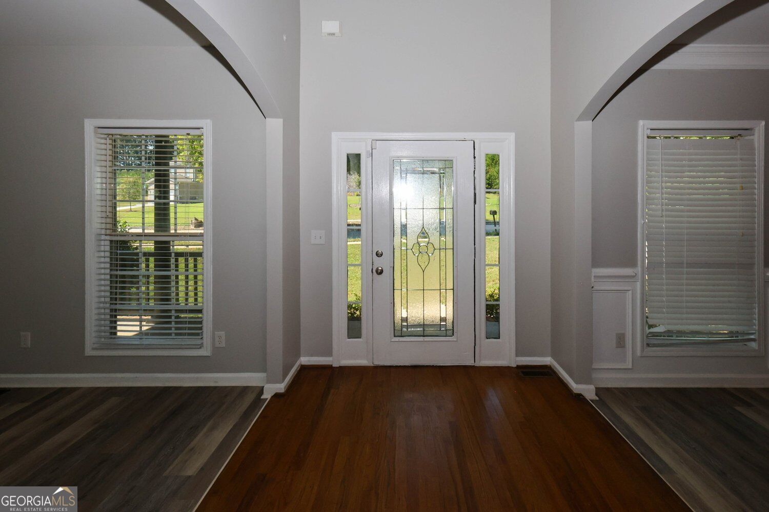 2025 Jessica Way Ne Property Photo 2