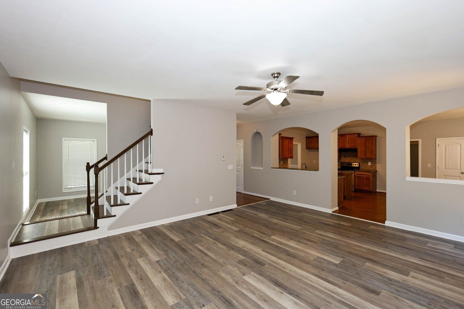 2025 Jessica Way Ne Property Photo 9