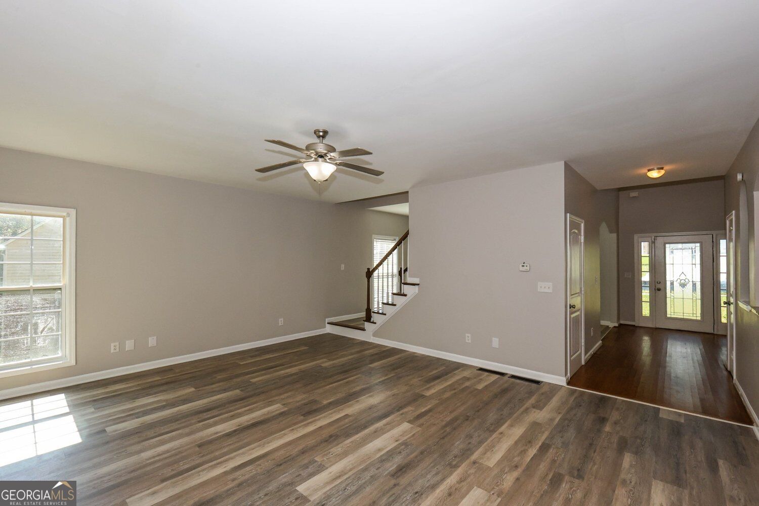 2025 Jessica Way Ne Property Photo 10