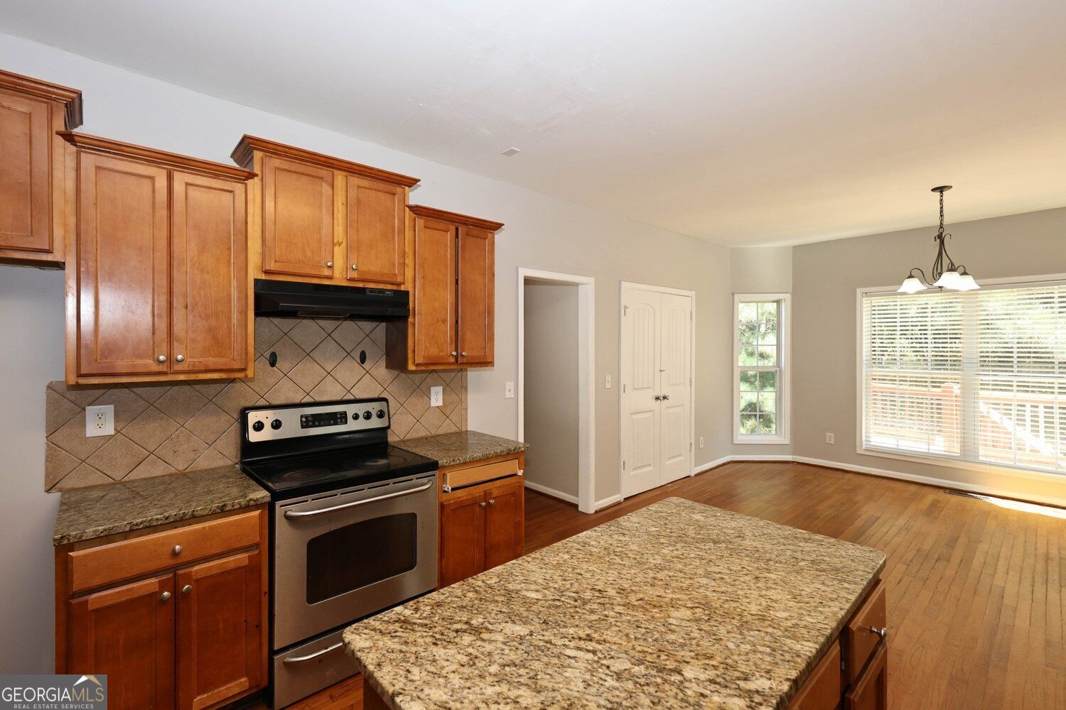 2025 Jessica Way Ne Property Photo 16