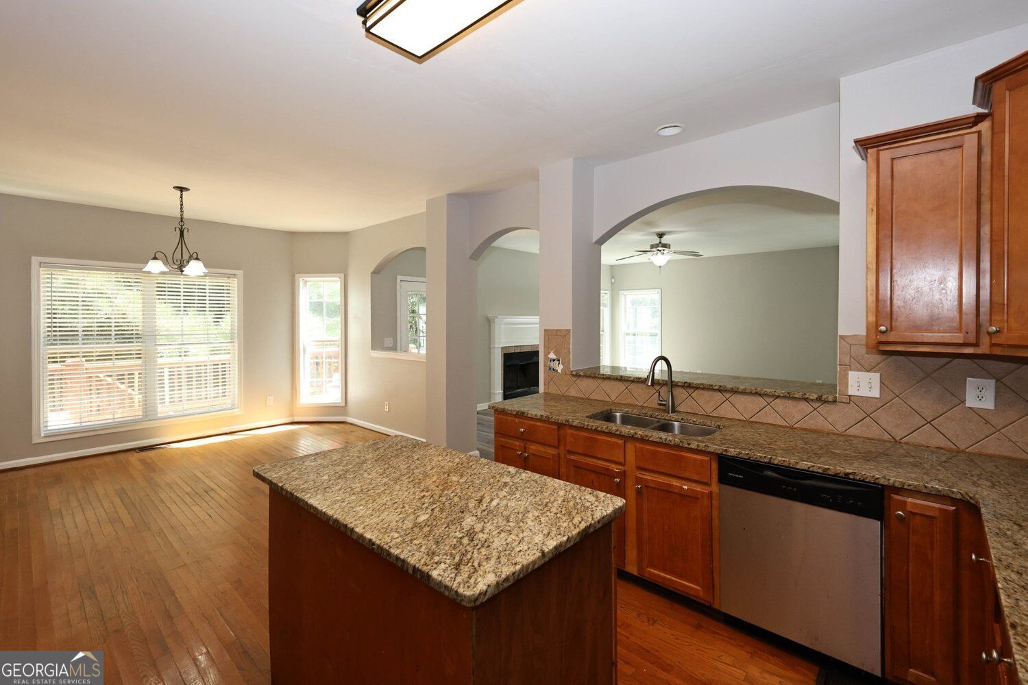 2025 Jessica Way Ne Property Photo 20