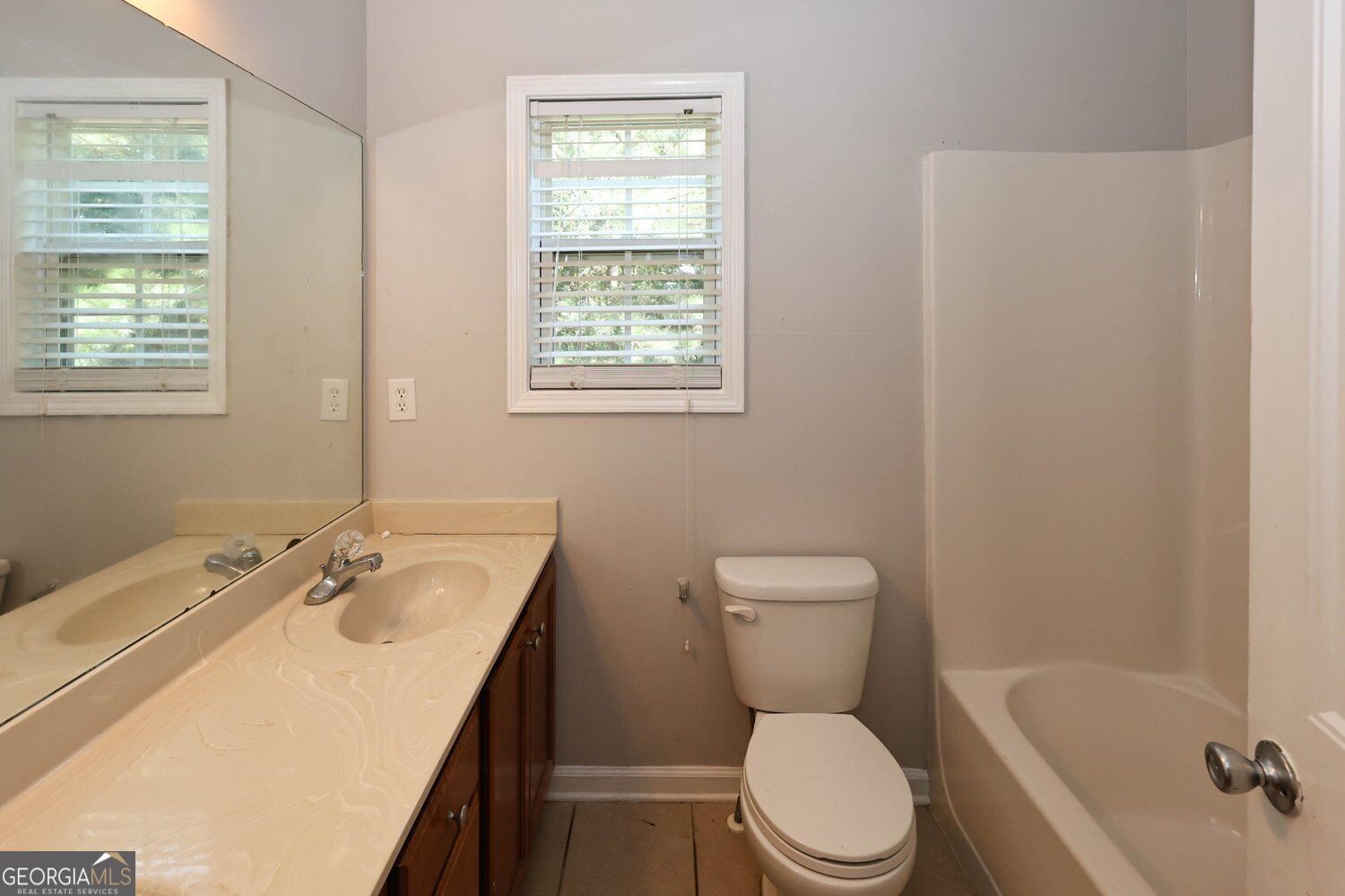 2025 Jessica Way Ne Property Photo 24