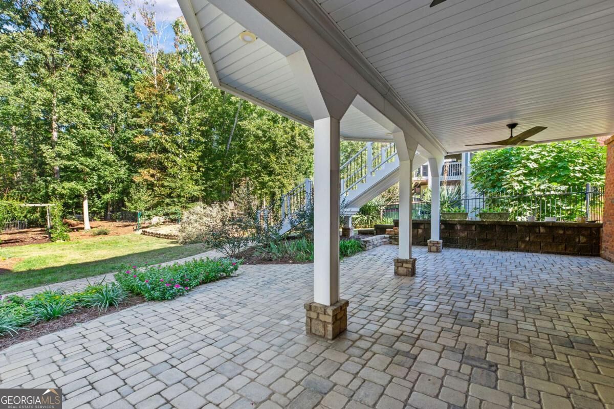 3415 Greenside Court Property Photo 8