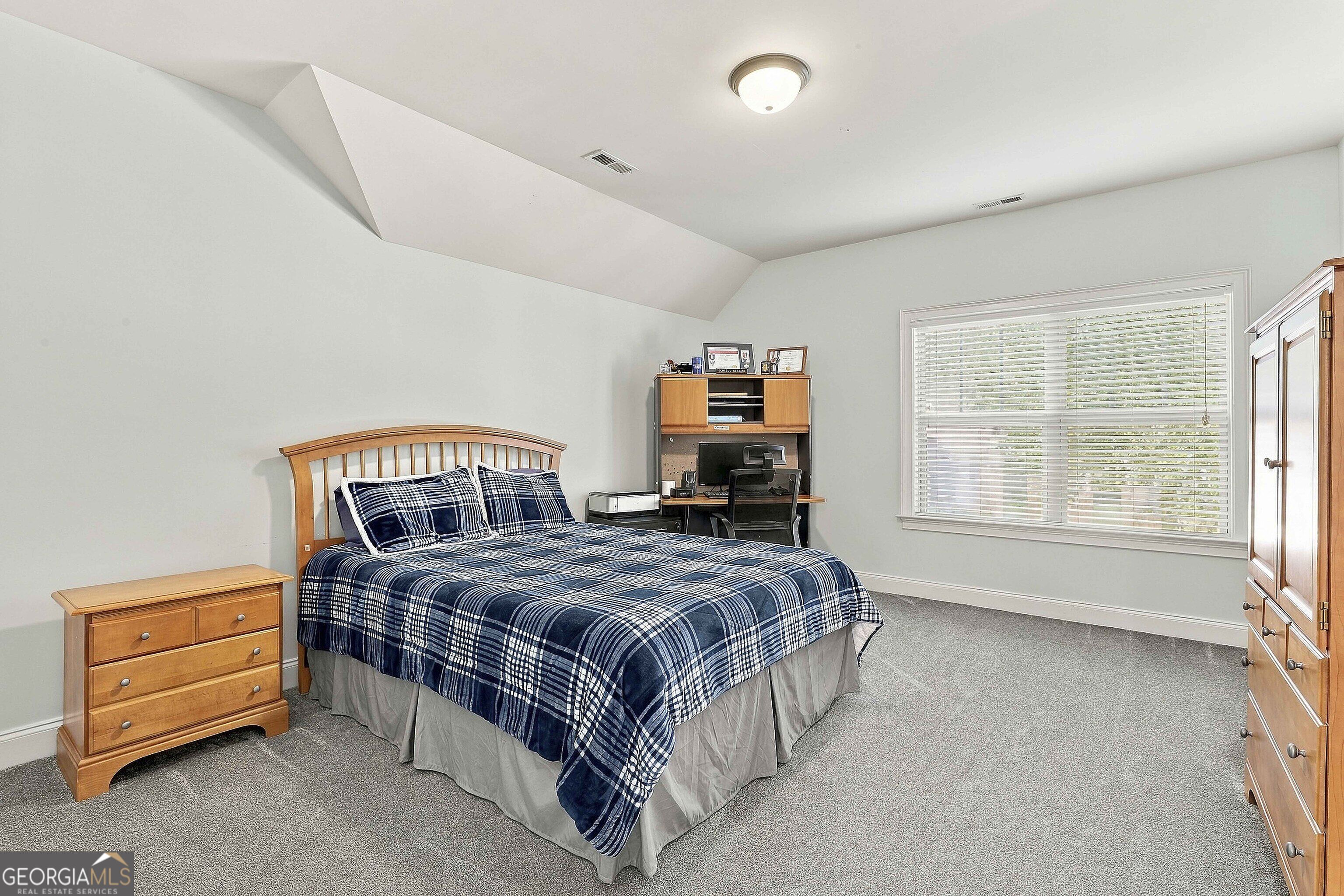 3 Vanderbilt Pointe Lane Property Photo 33