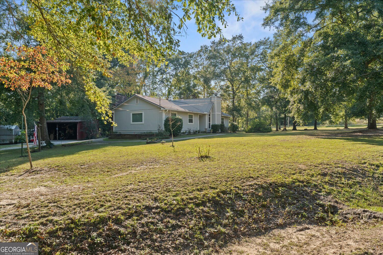 291 Whiteoak Est Circle Property Photo 3