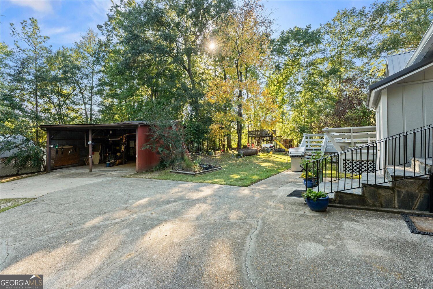 291 Whiteoak Est Circle Property Photo 26