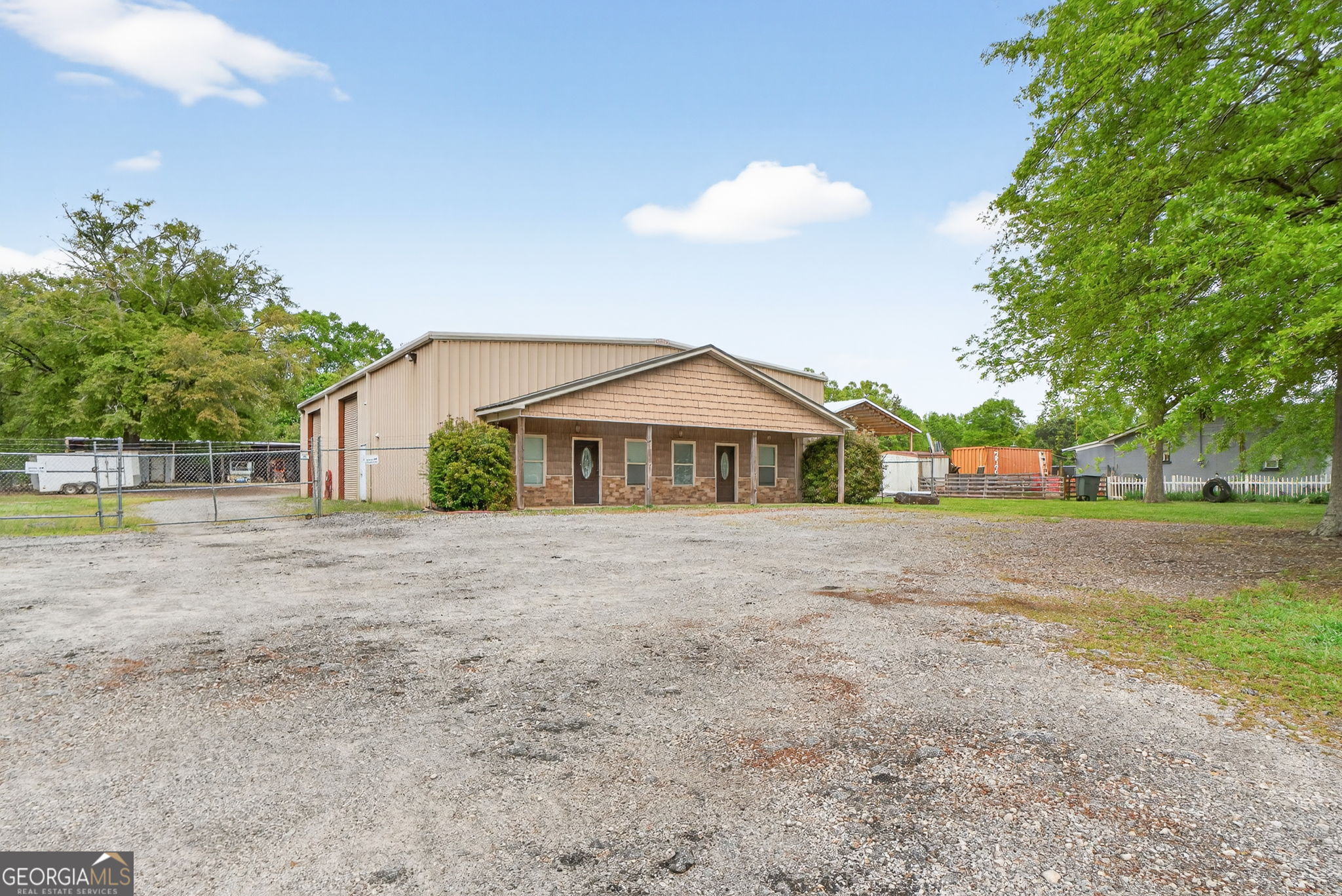 101 Industrial Drive Property Photo 11