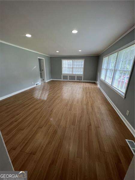 2042 East Roxboro Road Property Photo 3