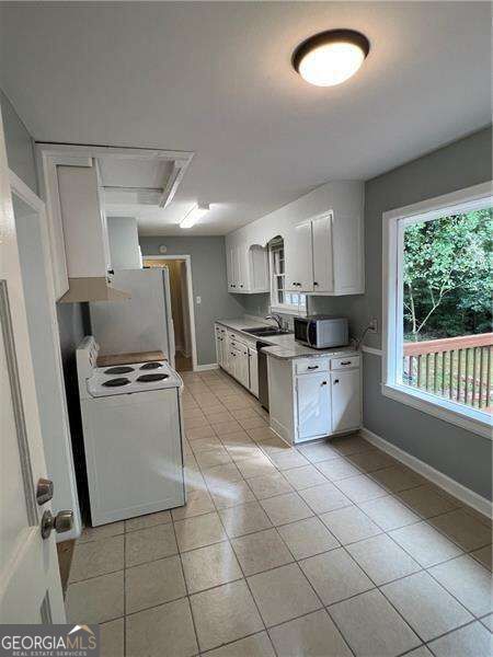 2042 East Roxboro Road Property Photo 7