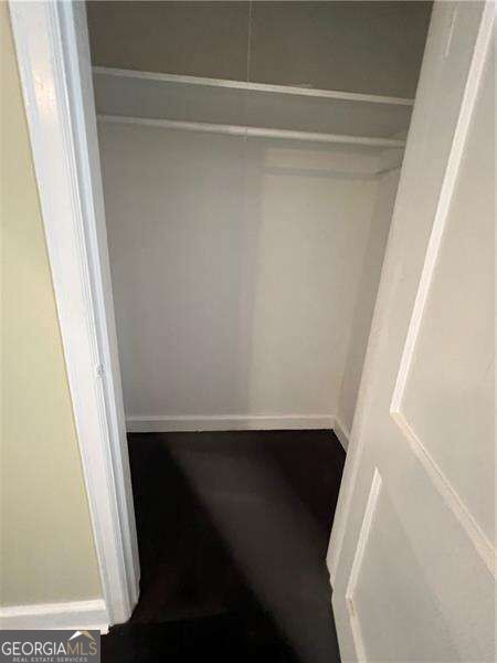 2042 East Roxboro Road Property Photo 18