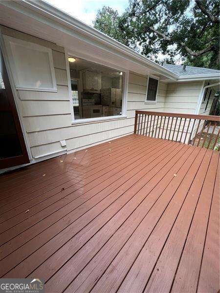 2042 East Roxboro Road Property Photo 21