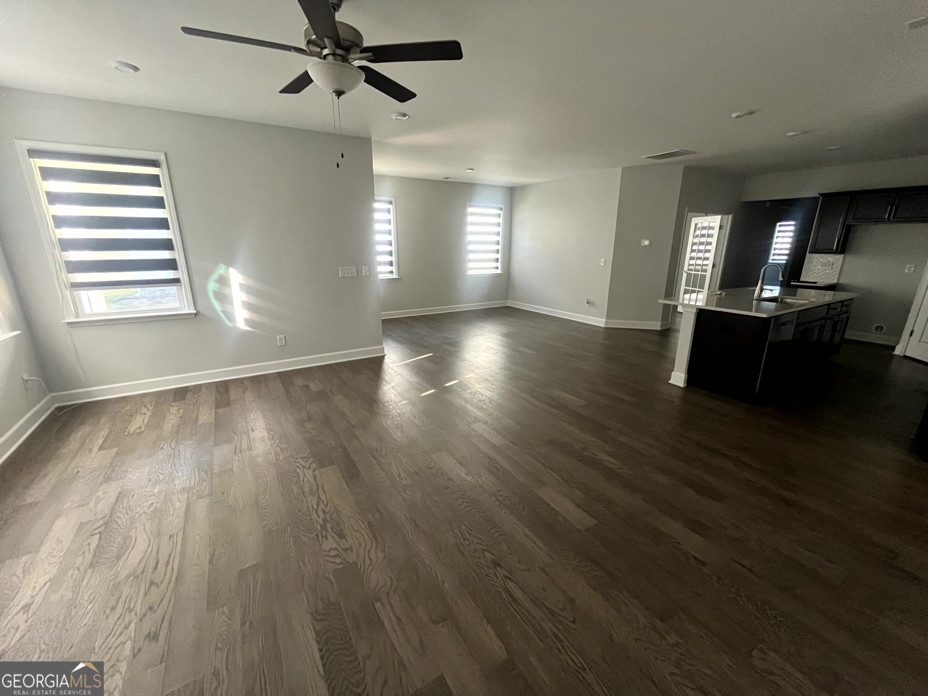 811 Pineberry Court Property Photo 7