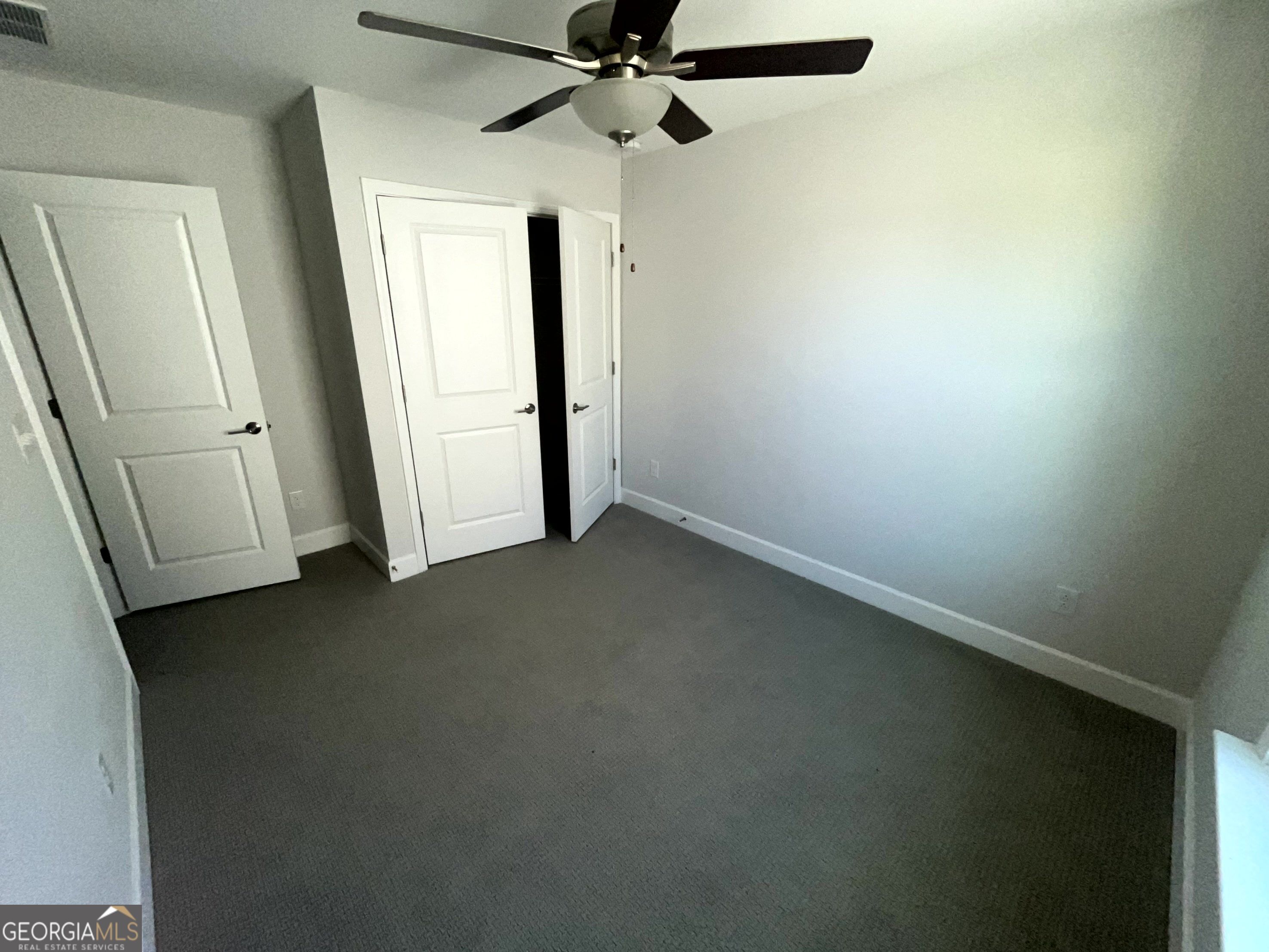 811 Pineberry Court Property Photo 14
