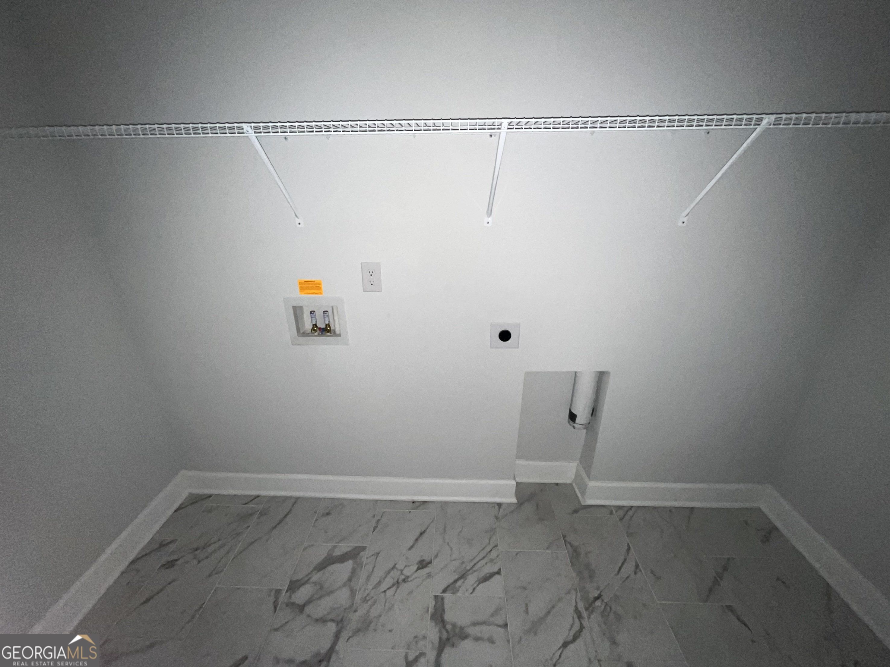 811 Pineberry Court Property Photo 20