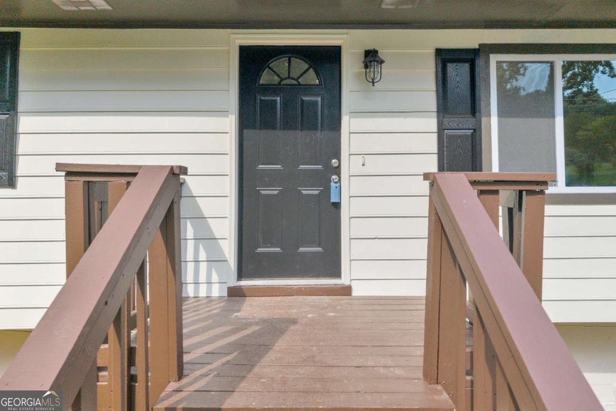 1351 Muirforest Way Property Photo 3