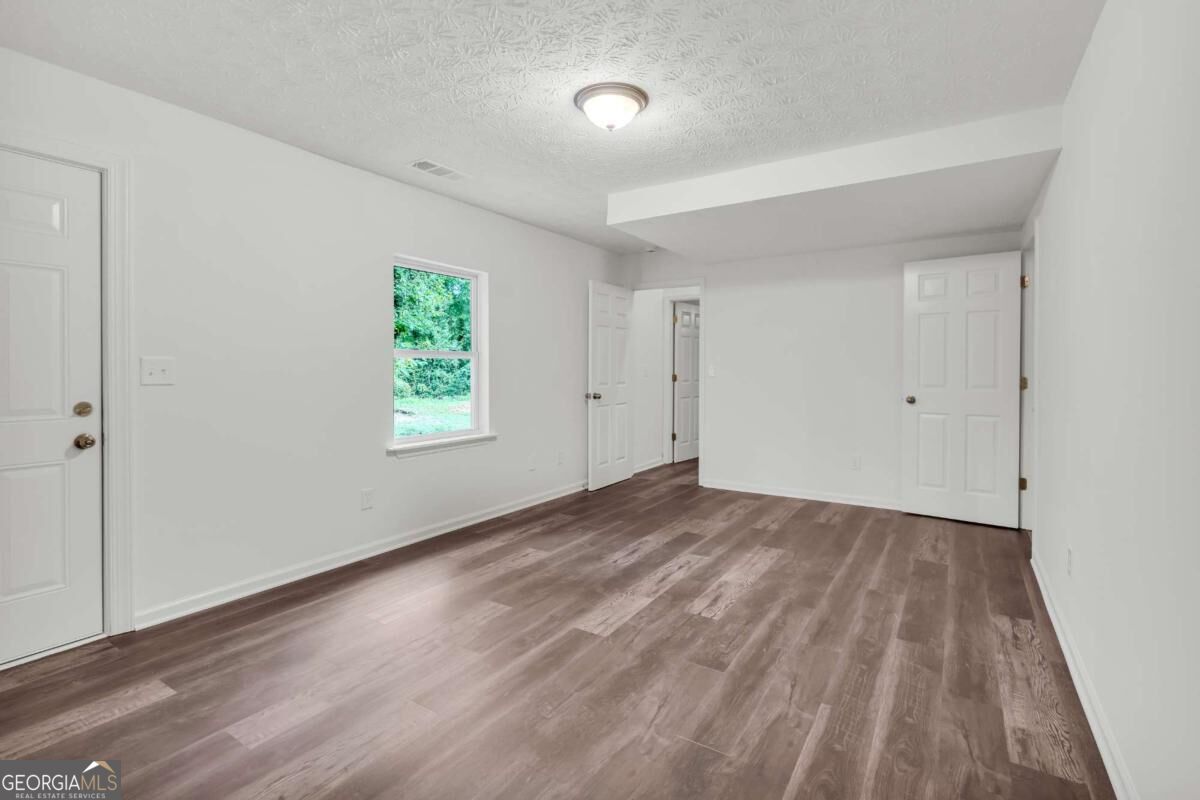 1351 Muirforest Way Property Photo 18