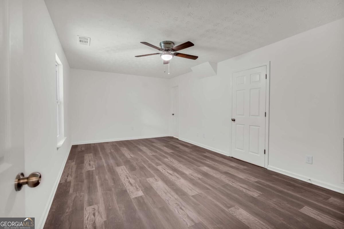 1351 Muirforest Way Property Photo 22