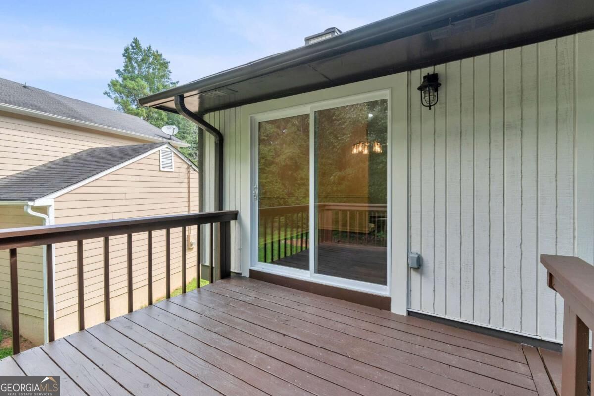 1351 Muirforest Way Property Photo 27