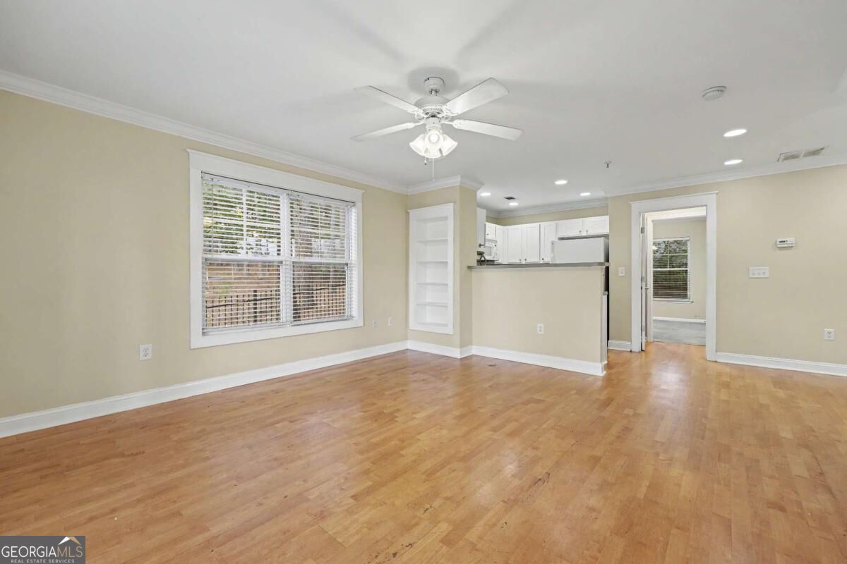 1035 Barnett Shoals Road # 1120 Property Photo 4